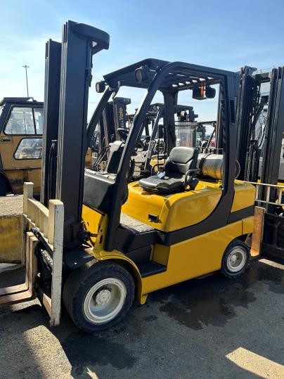 Modèles Chariots Élévateurs Usagés et Neufs Yale