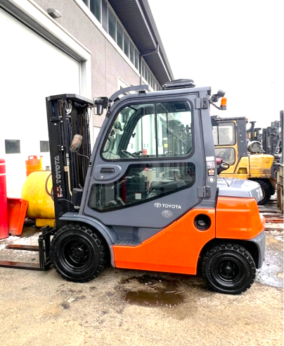 Chariot(s) Pneumatique Toyota