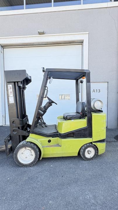 Modèles Chariots Élévateurs Usagés et Neufs Clark