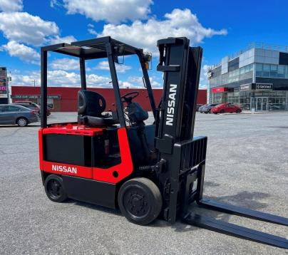 Modèles Chariots Élévateurs Usagés et Neufs Nissan