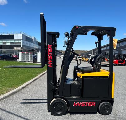 Modèles Chariots Élévateurs Usagés et Neufs Hyster
