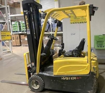 Modèles Chariots Élévateurs Usagés et Neufs Hyster