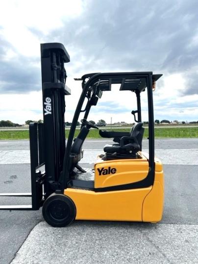 Modèles Chariots Élévateurs Usagés et Neufs Yale