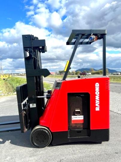 Modèles Chariots Élévateurs Usagés et Neufs Raymond