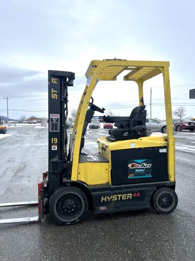 Modèles Chariots Élévateurs Usagés et Neufs Hyster